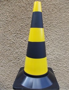 Pachołek drogowy 50 cm PE żółto - czarny