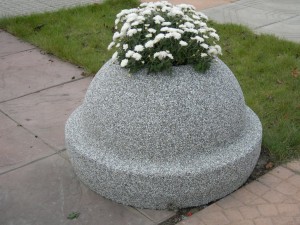 Słupek betonowy 17